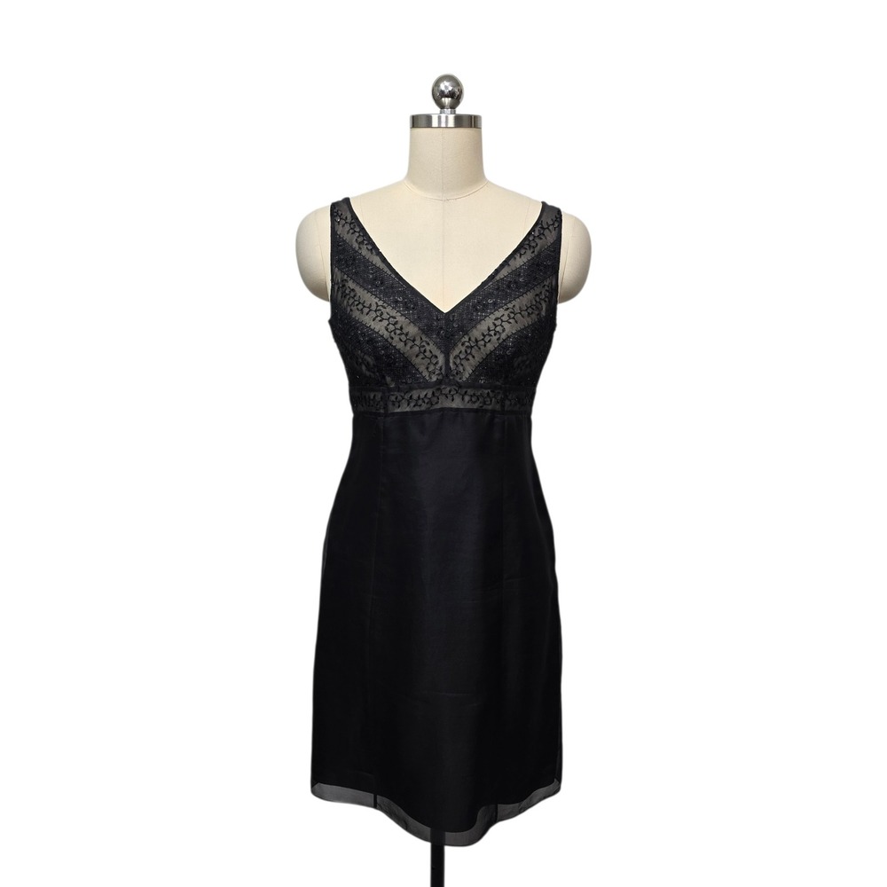 Vintage Ann Taylor Petites Black 100% Silk Beaded Lace V-Neck Cocktail Dress‎ 2P